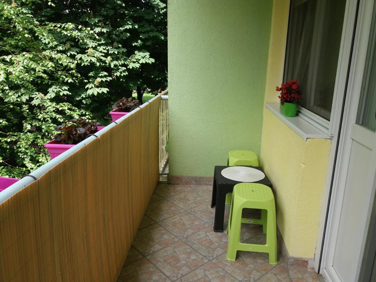 Apartamento Stan Na Dan Dunja 1 Vrsac Exterior foto